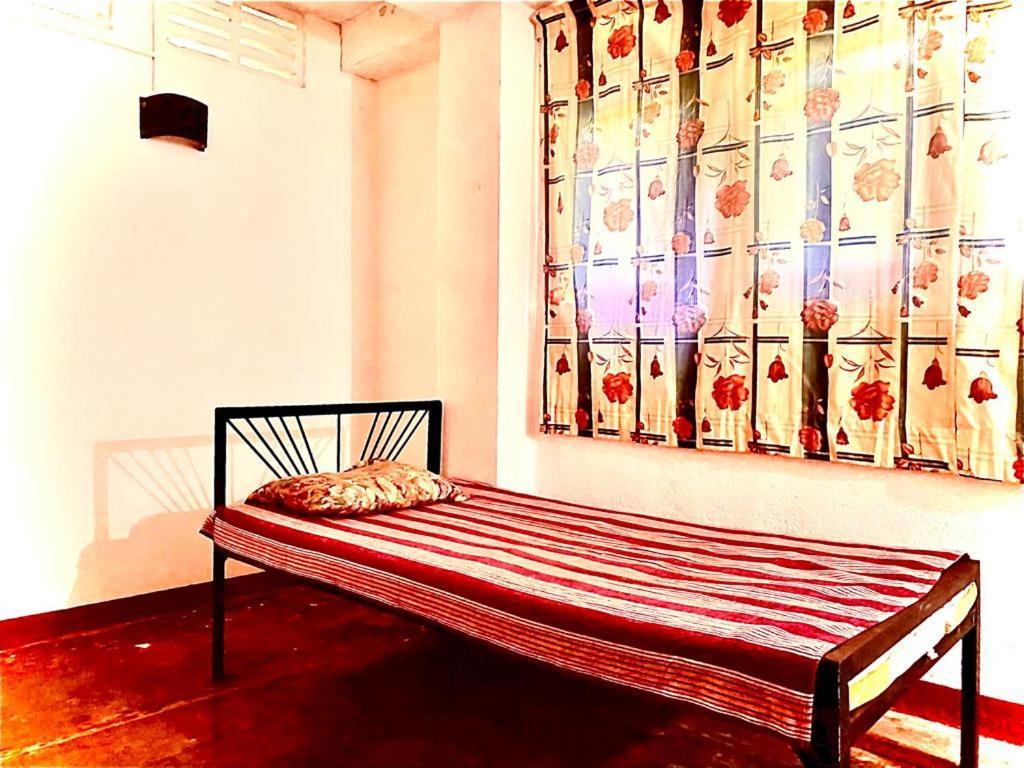 Coca Cola Hostel Malabe Eksteriør bilde
